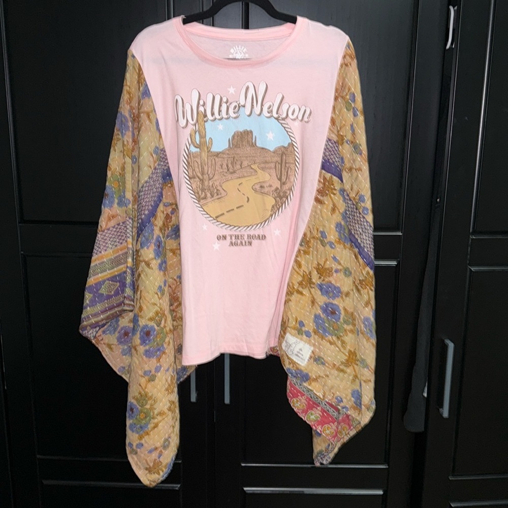 Willie Nelson Kantha poncho shirt tee